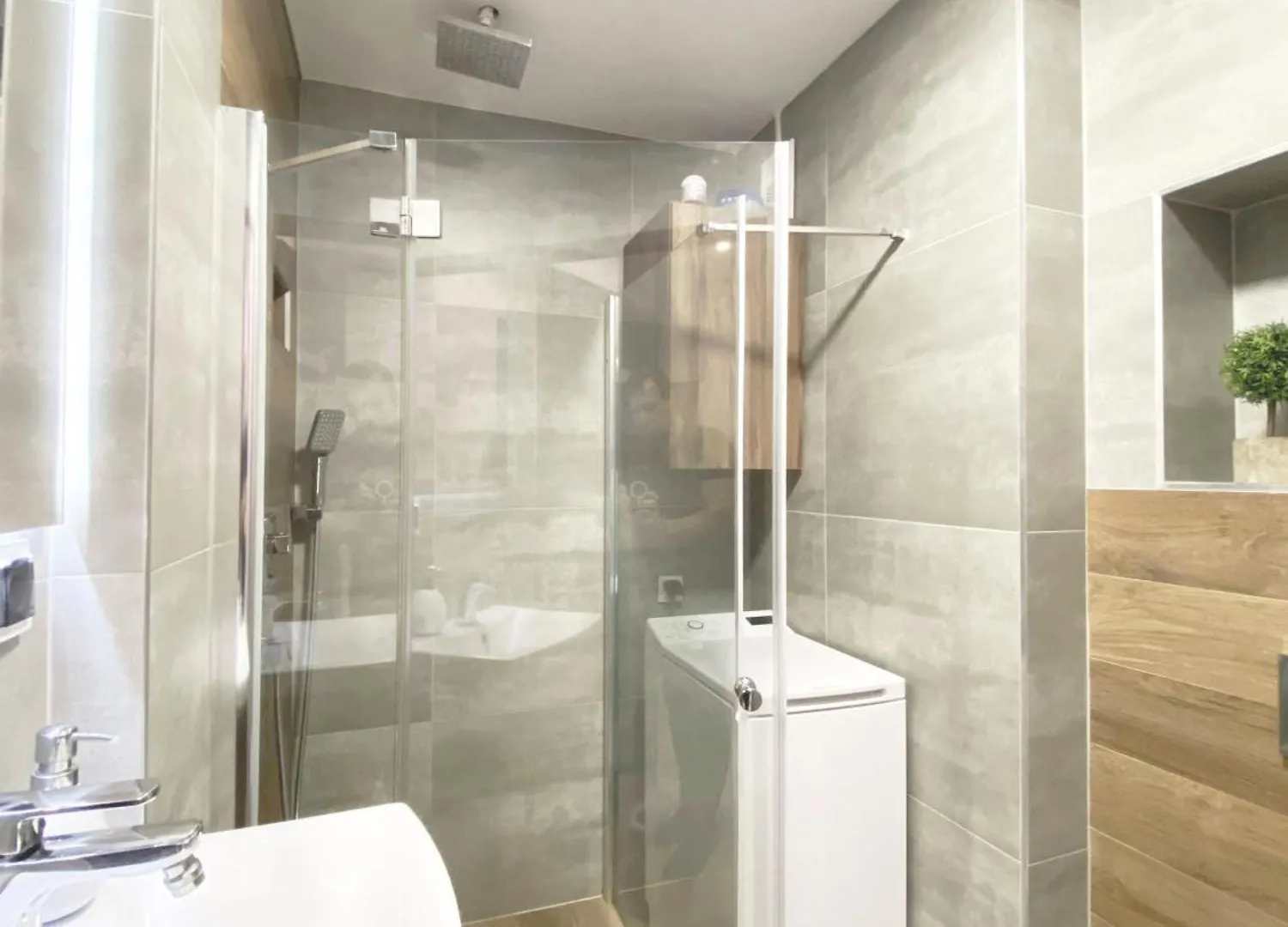3Rooms-Balcony-Pkp - Deerrest Apart Wroclaw Apartment