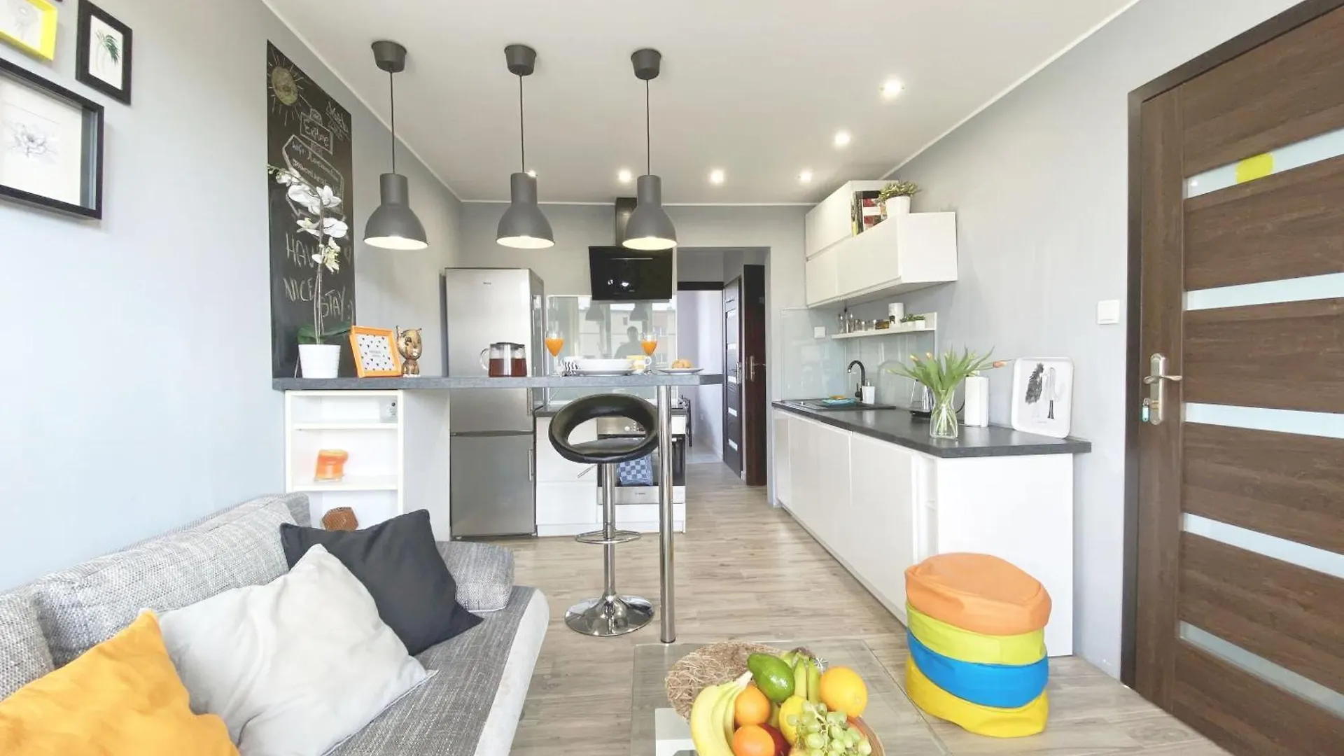 3Rooms-Balcony-Pkp - Deerrest Apart Wroclaw Apartment